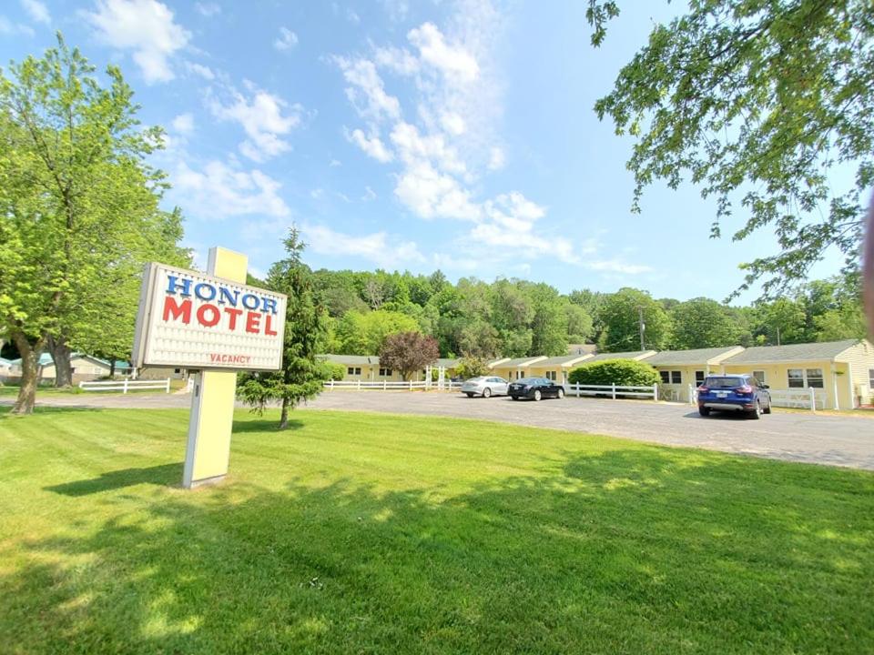 Honor Motel Main image 2